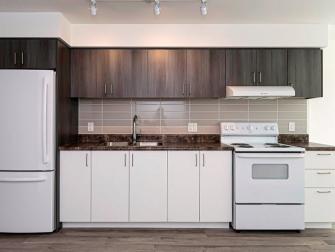 Energy Star appliances in all units.