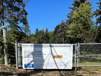 Public notice signage installed at the new Brampton Youth Shelter site.